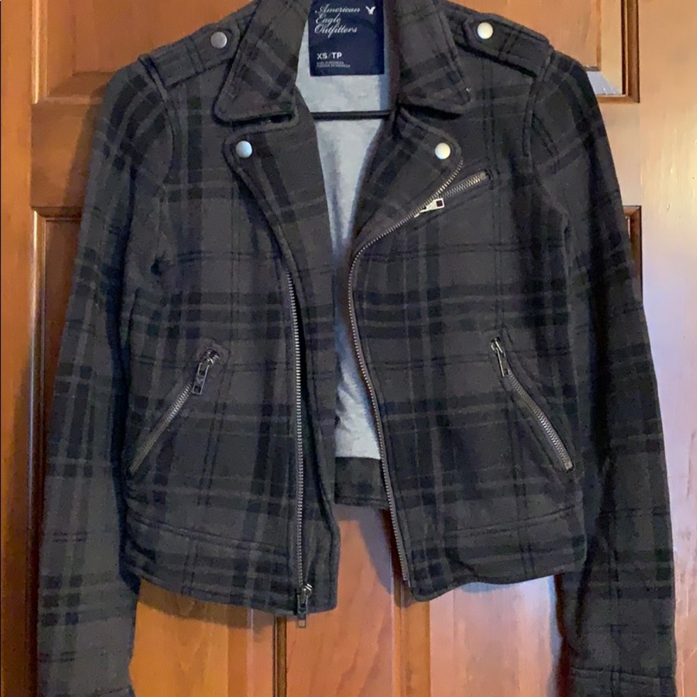 Jacket - Picture 4 of 4